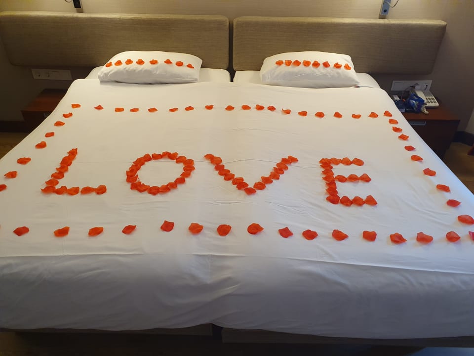 Zimmer Commodore Elite Suites & Spa - Adults only