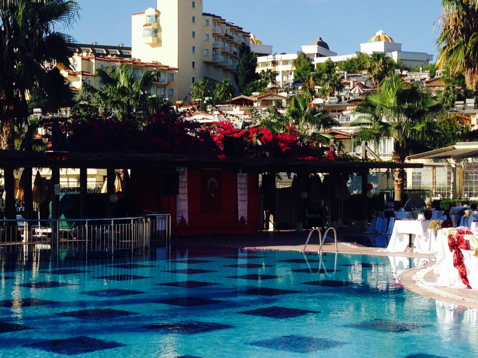 Galaabend Trendy Palm Beach (Adults Only, 16+)