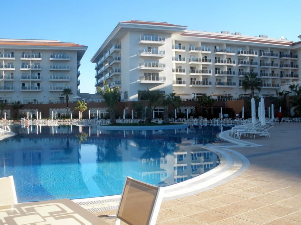 Poolansicht Seaden Sea World Resort & Spa