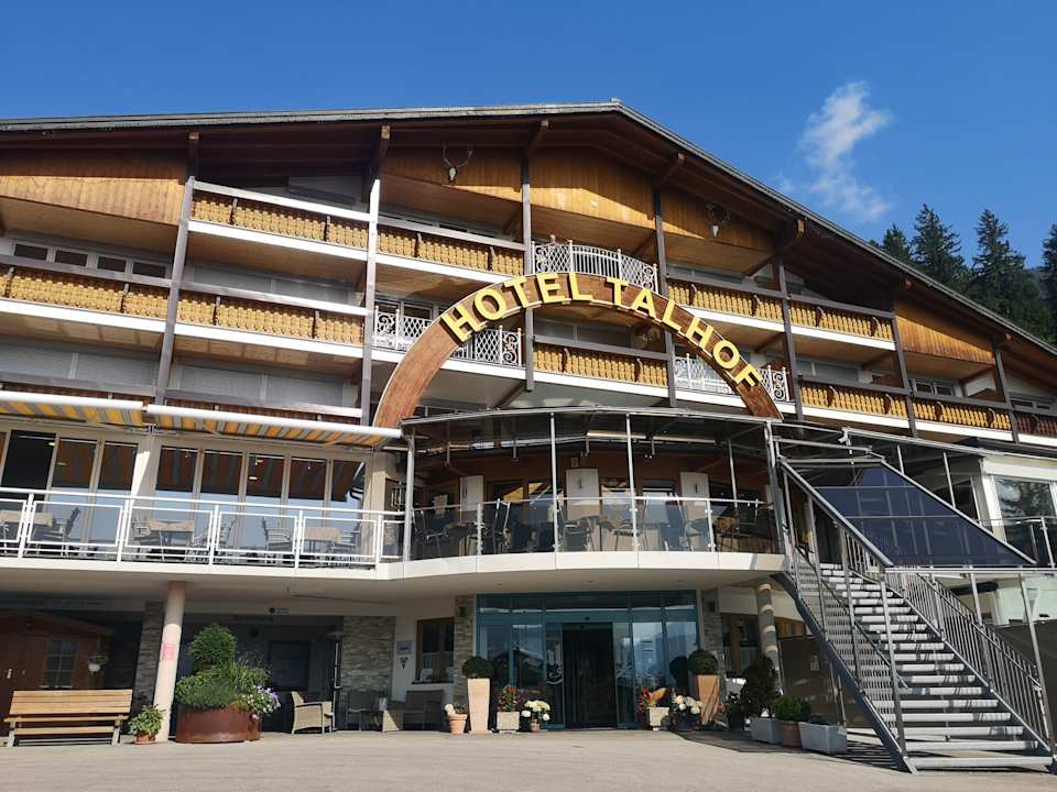 Außenansicht Panoramahotel Talhof Garni