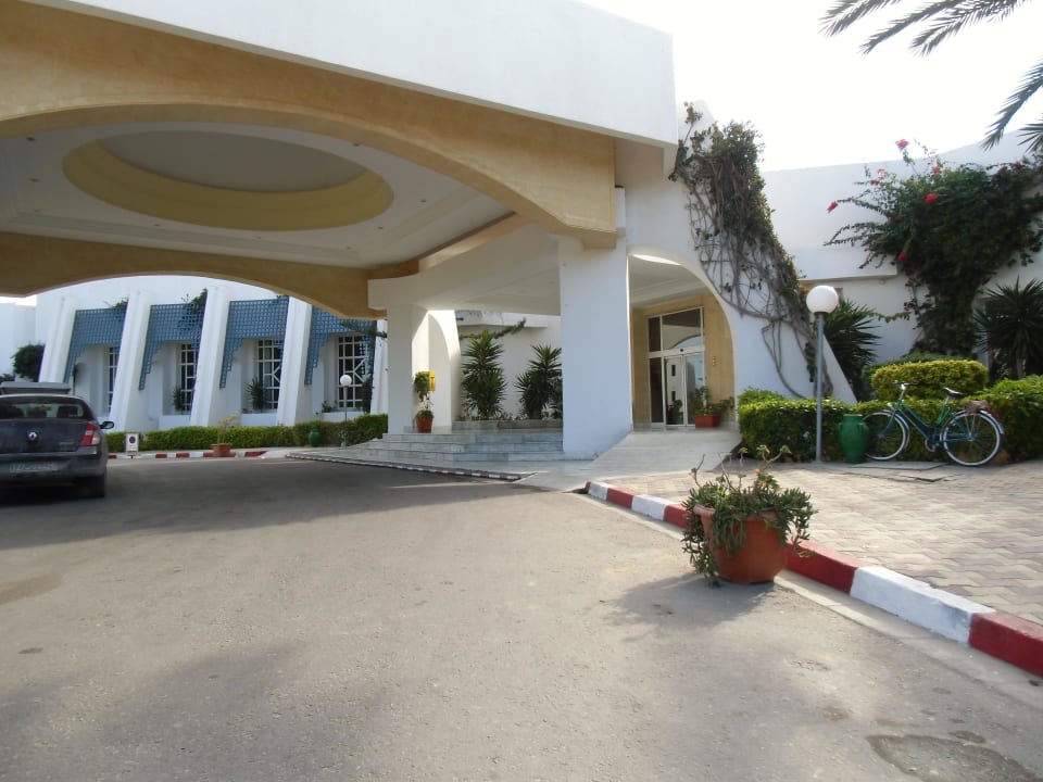 Eingang Hotel El Mouradi Djerba Menzel