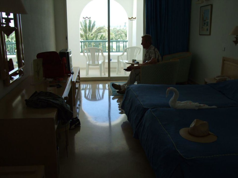 Zimmeransicht Hotel Royal Garden Palace