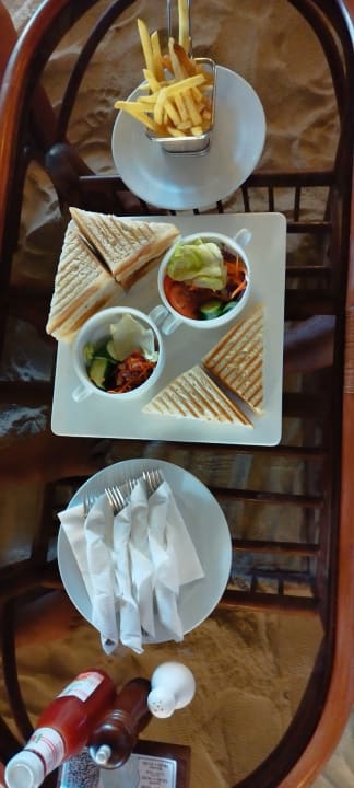 Gastro Thulhagiri Island Resort