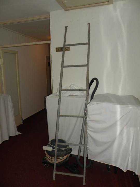 Korytarz Rivijera Villen & Dependance Flora & Madera