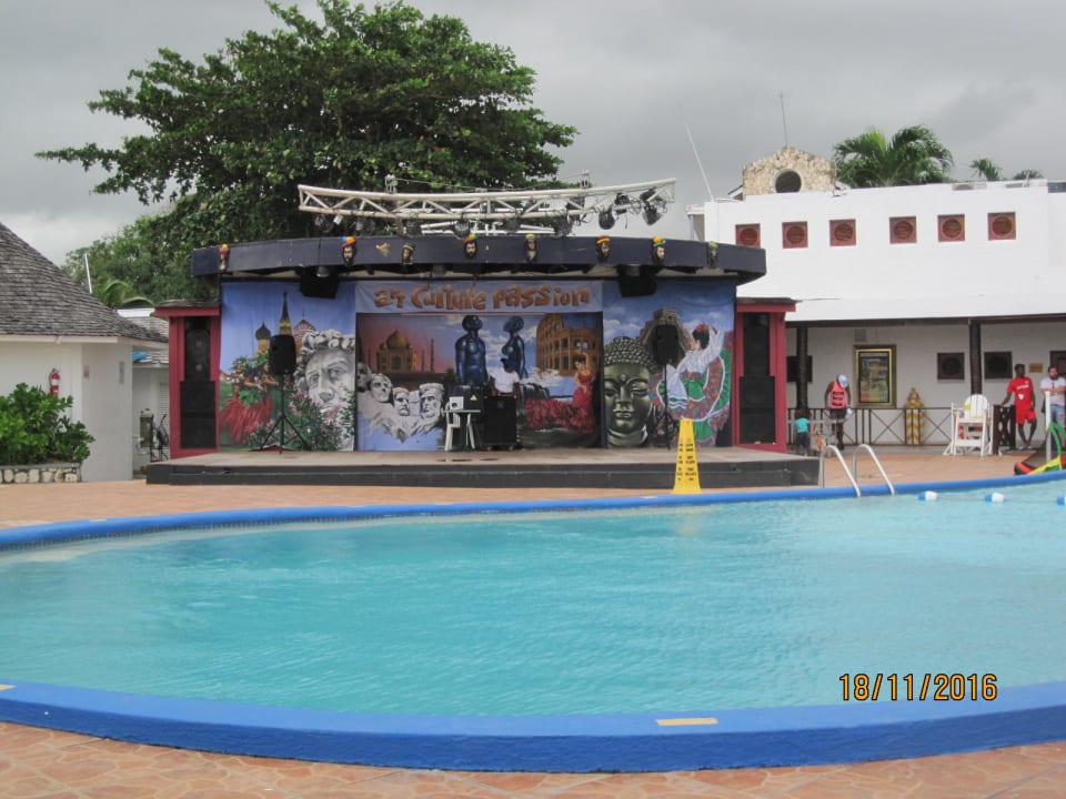 Kleiner Pool Grand Muthu Club Caribbean Runaway Bay