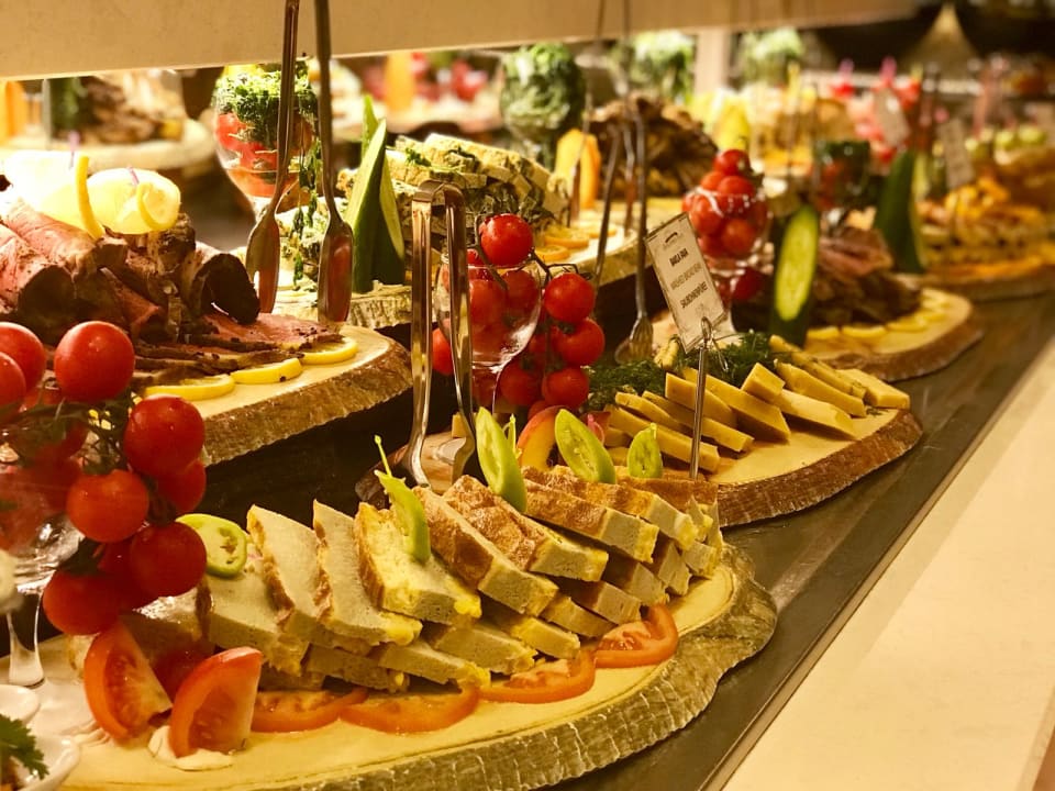 Gastro Salamis Bay Conti Resort Hotel & Casino