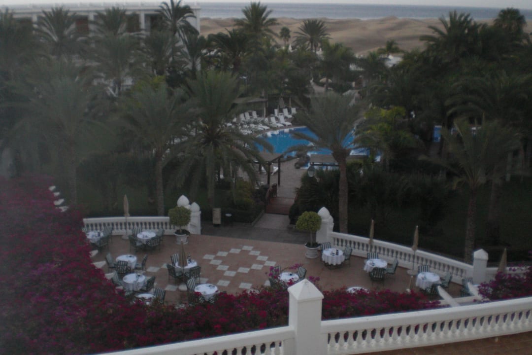Es wird eingedeckt zum Frühstück Hotel Riu Palace Maspalomas Adults Only