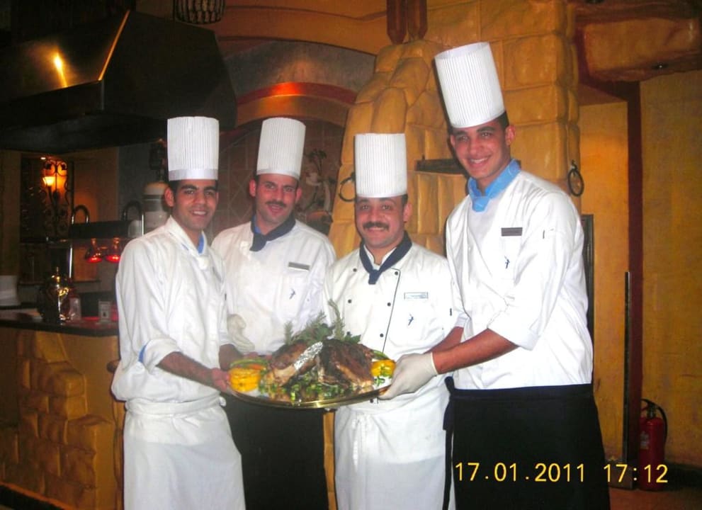 Im Hauptrestaurant Pickalbatros Alf Leila Wa Leila Resort - Neverland Hurghada