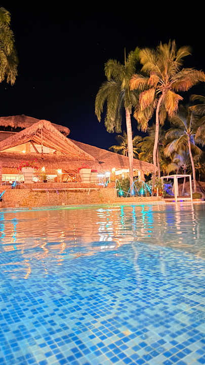 Pool Hotel Viva Dominicus Beach by Wyndham - All Inclusive Resort