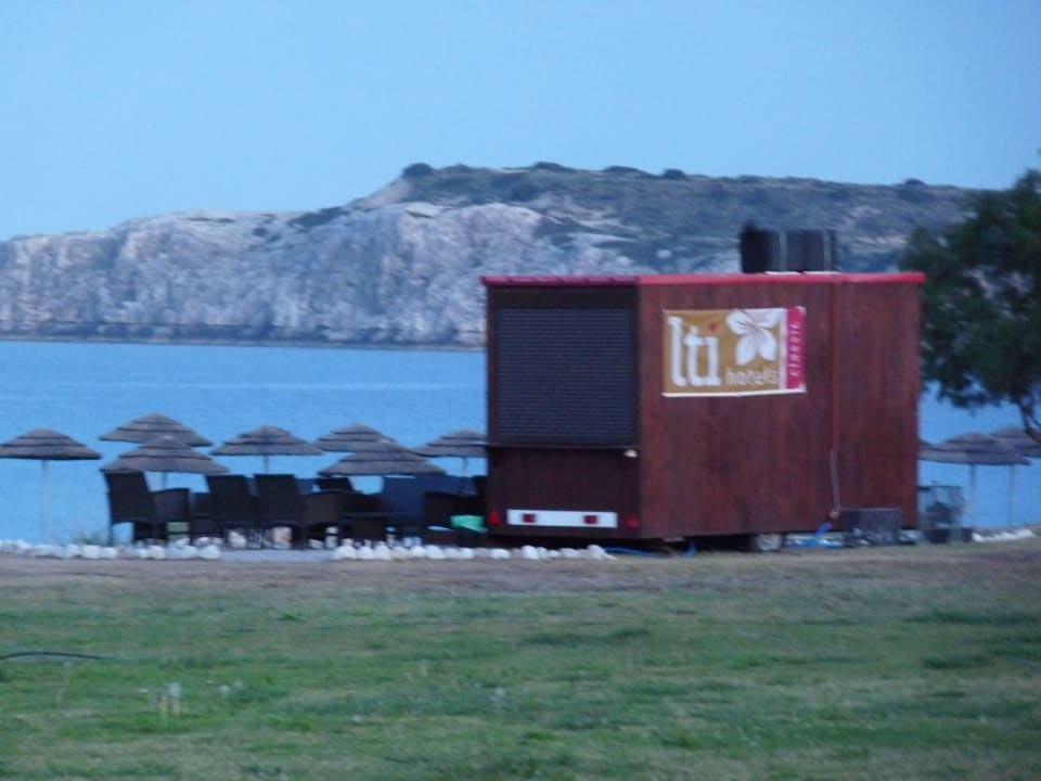 Snack plage Asterias Beach Resort
