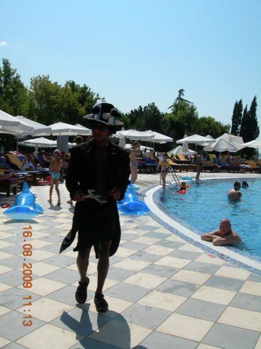 Na basenie Iberostar Waves Bellevue