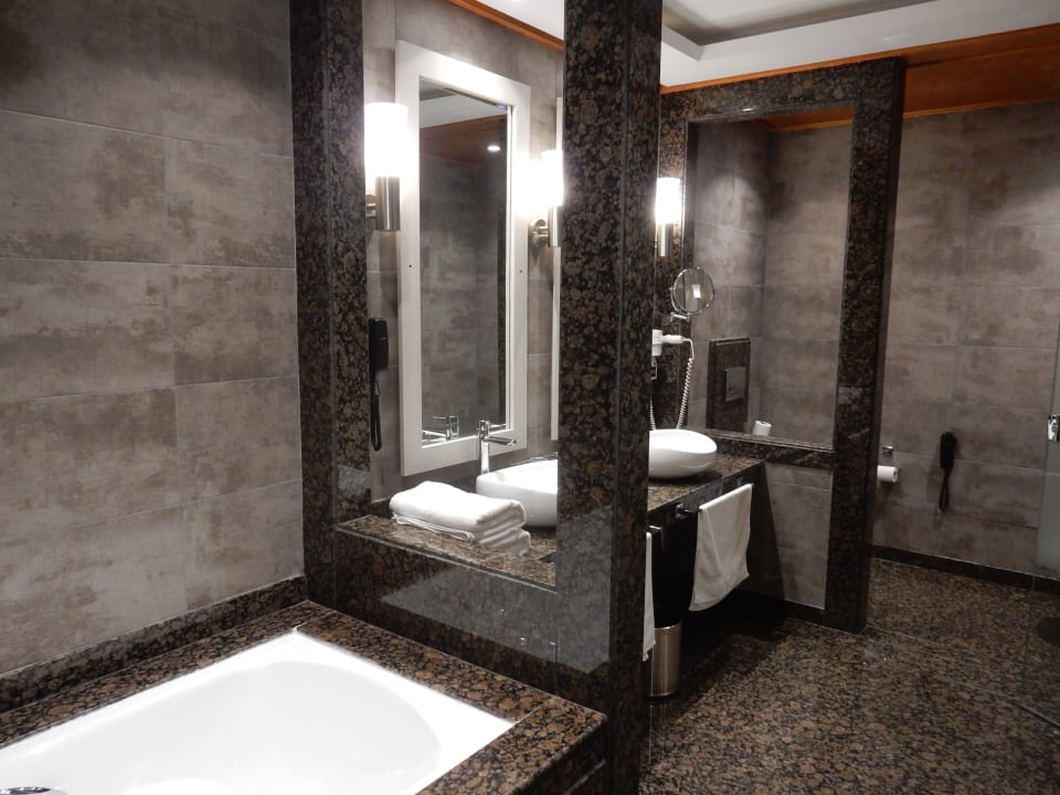 Zimmer Zaki Suites Hotel & Spa