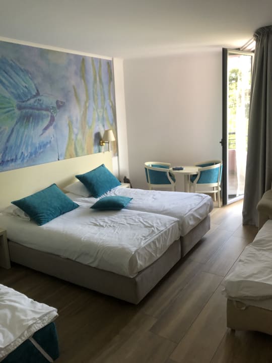 Zimmer Iberostar Waves Bellevue