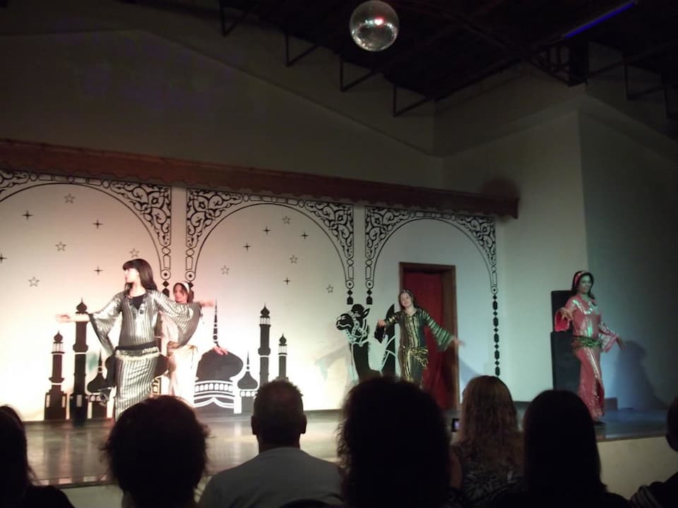 Abendliche Show Pickalbatros Alf Leila Wa Leila Resort - Neverland Hurghada