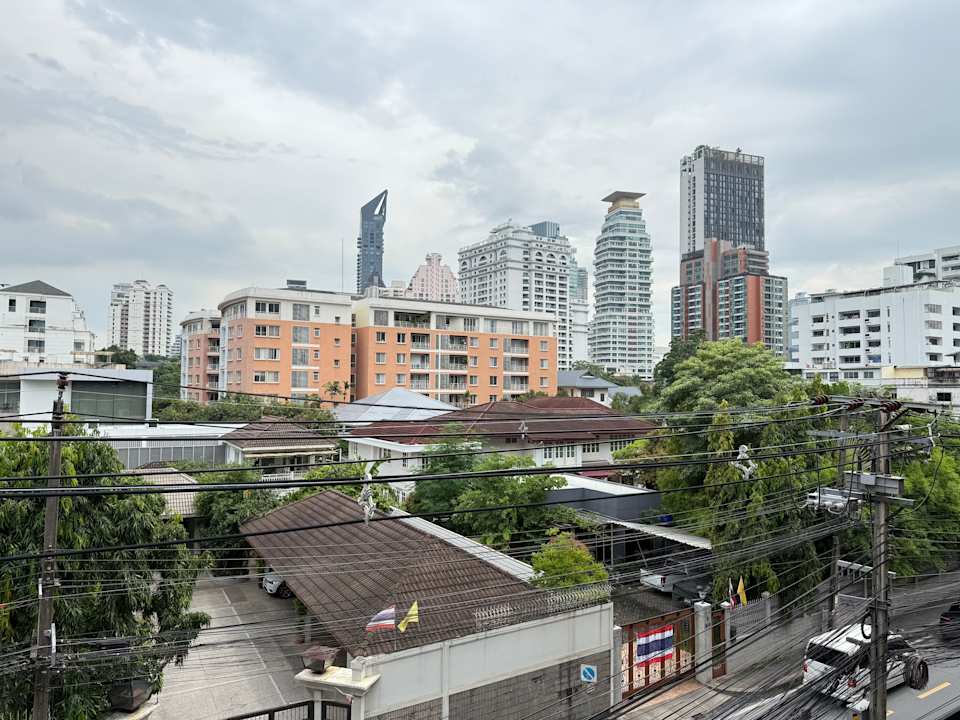 Ausblick Metropolis Suites Bangkok, Tapestry Collection by Hilton
