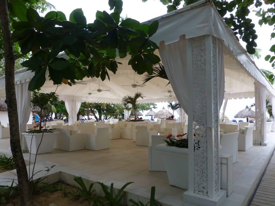 Strandbar Bahia Principe Grand El Portillo