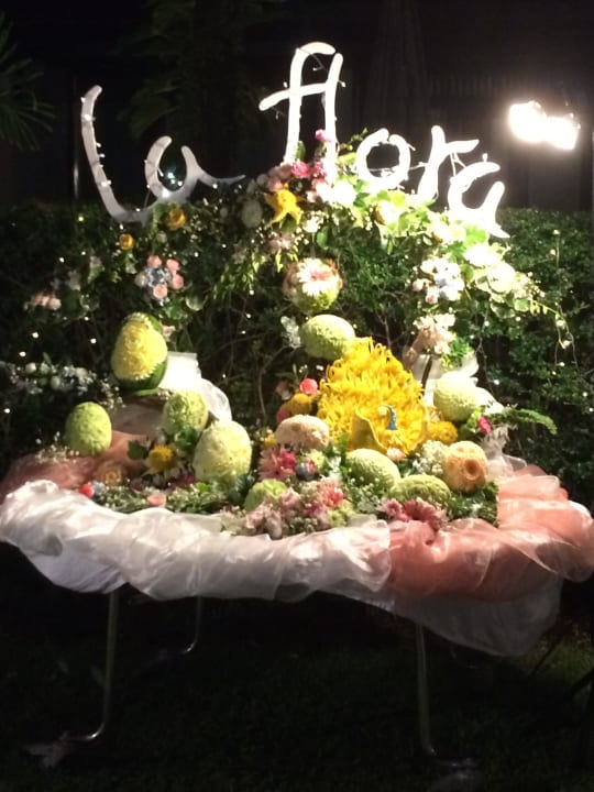 Deko am Buffet La Flora Khao Lak