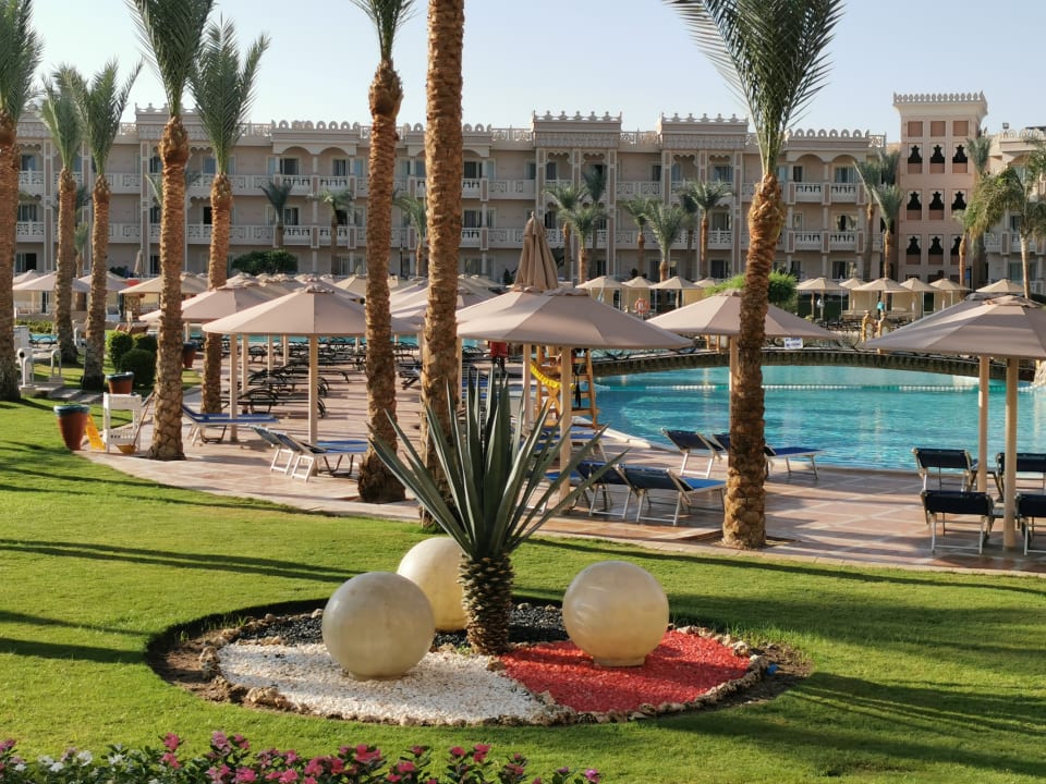 Außenansicht Pickalbatros Palace Resort