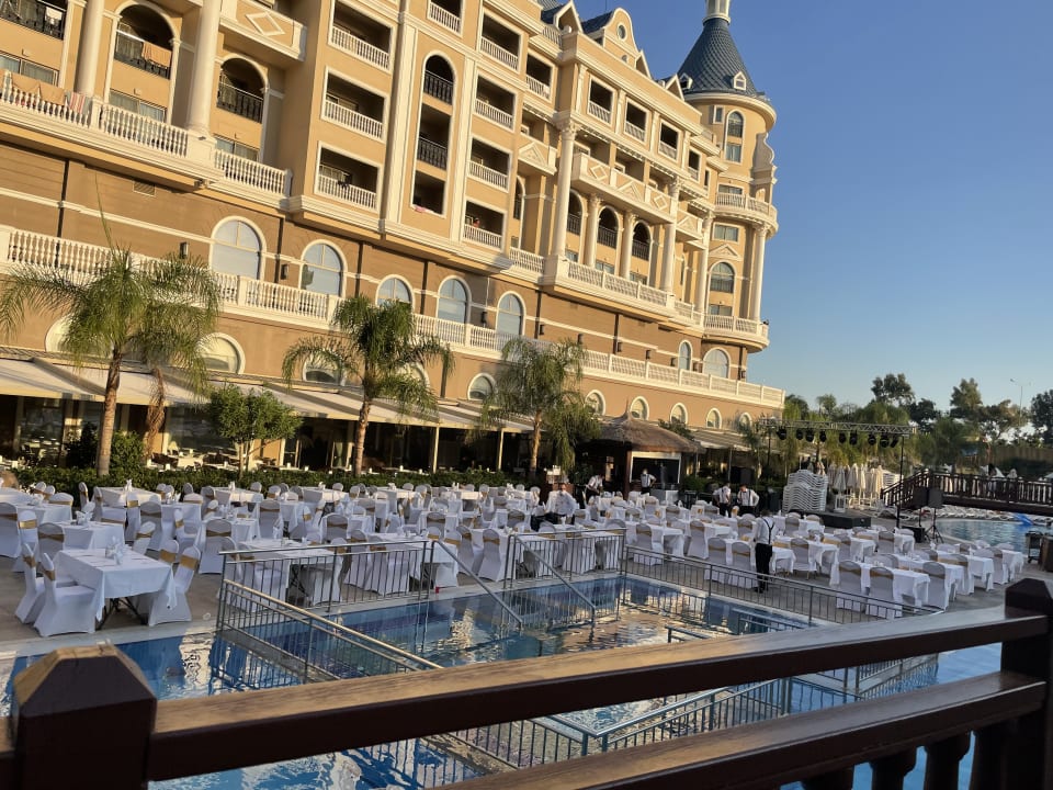 Pool Haydarpasha Palace