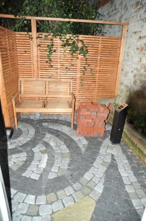 Gartenanlage, Raucher-Ecke oder Abstellfläche Hotel Einzigartig - Das kleine Hotel im Wasserviertel