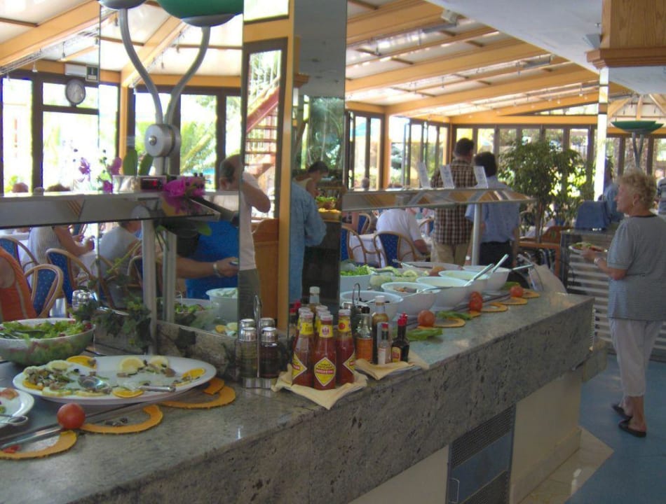 Salatbuffet Corallium Beach by Lopesan Hotels - Adults only