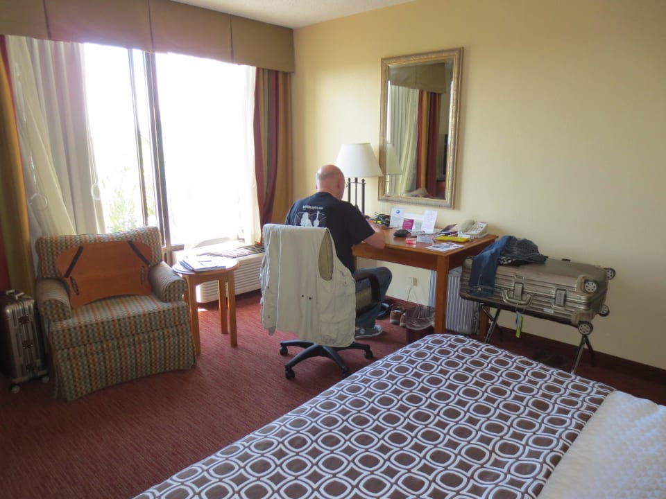 ... geräumig und sauber Doubletree by Hilton Fort Myers at Bell Tower Shops