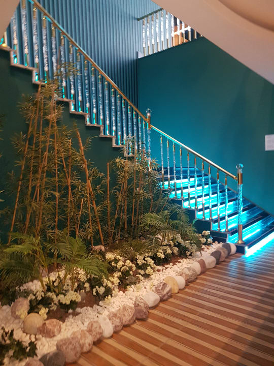 Sonstiges Azura Deluxe Resort & Spa Hotel