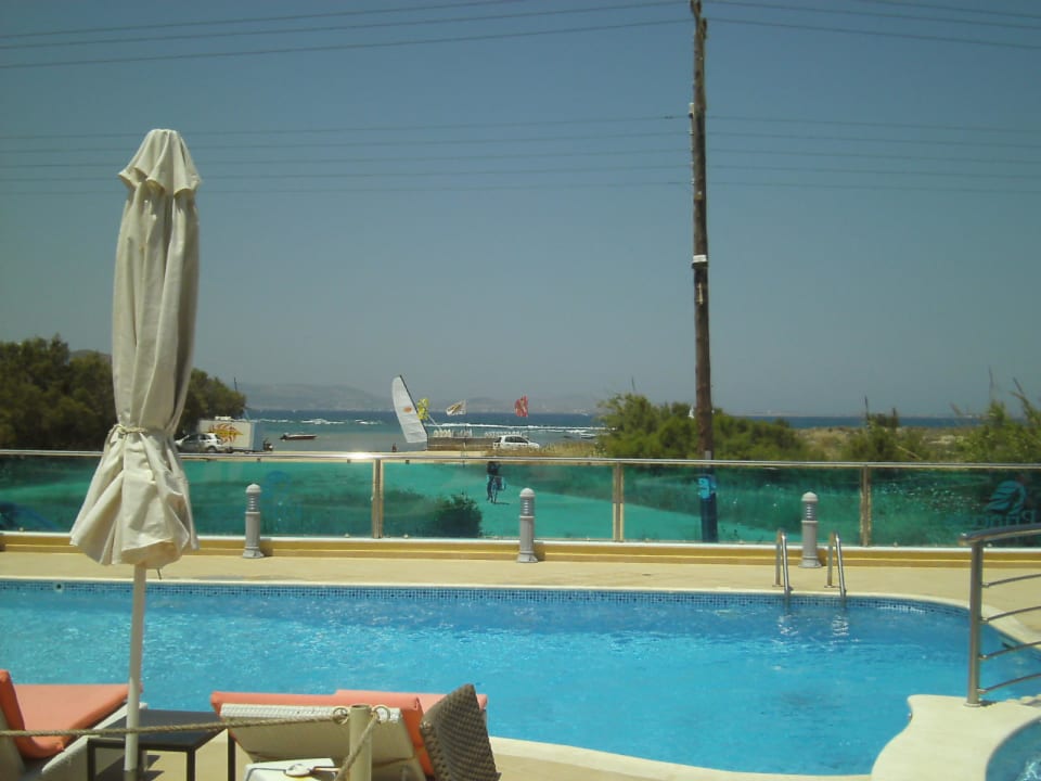 Pool mit Blick aufs Meer Hotel Princess Of Naxos