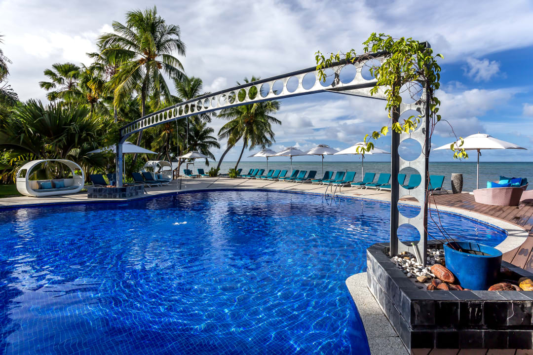 Pool The Coco de Mer Hotel & Black Parrot Suites