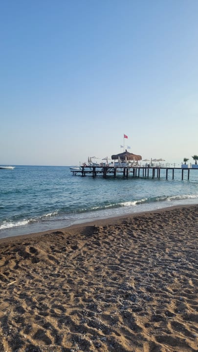 Strand Wyndham Garden Lara