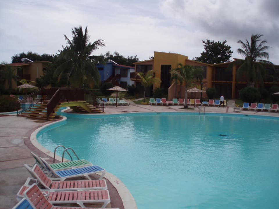 Und noch ein Pool Hotel Amigo