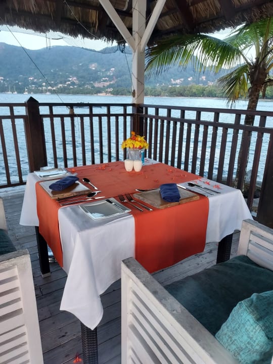 Gastro Fisherman's Cove Resort  (Im Umbau/Renovierung)