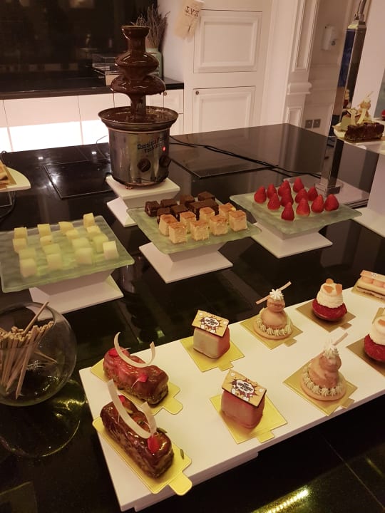 Gastro The Ritz-Carlton, Doha