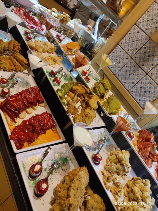 Gastro Can Garden Resort