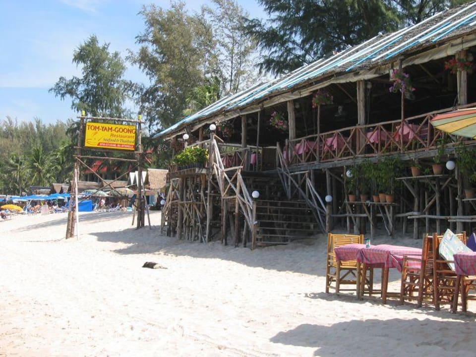 Strandrestaurant auf Balken Best Western Premier Bangtao Beach Resort & Spa