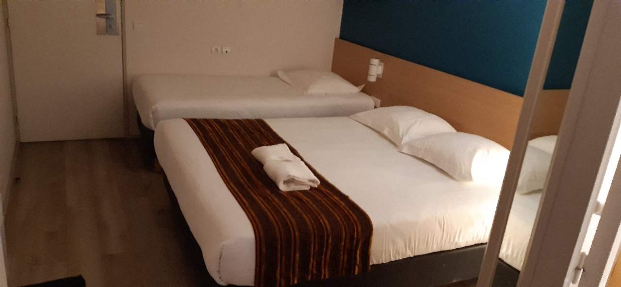 Zimmer Hotel Kyriad Montlucon