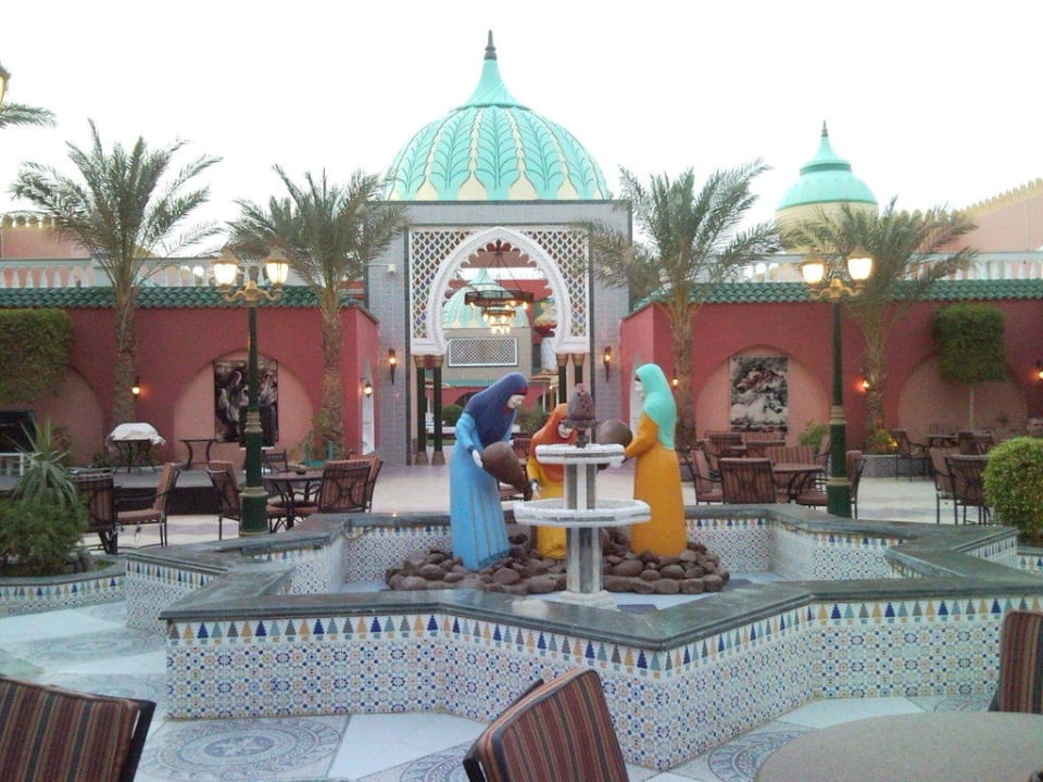Brunnen Pickalbatros Alf Leila Wa Leila Resort - Neverland Hurghada