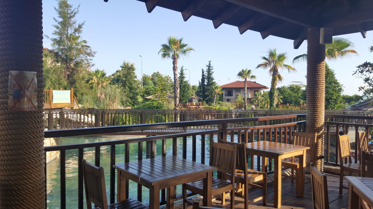 Gastro Club Grand Side