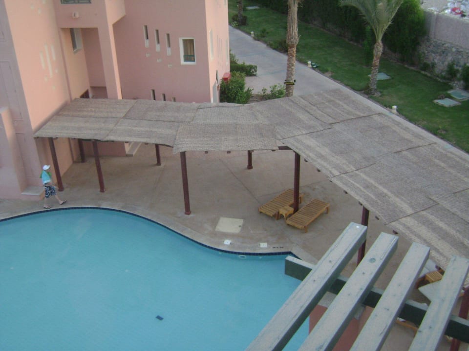 Widok z dachu Rehana Sharm Resort Aqua Park & Spa