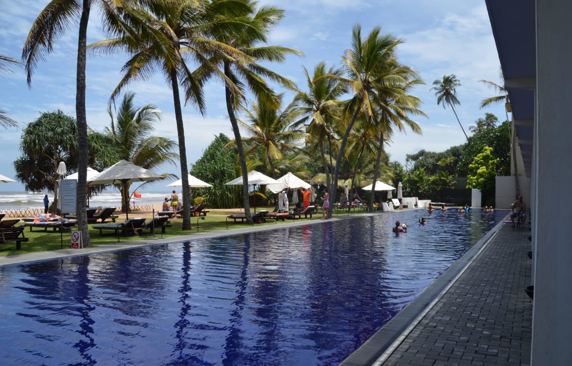 Pool Deluxebereich EKHO Surf