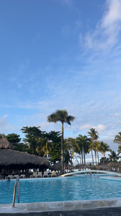 Pool Playabachata Hotel