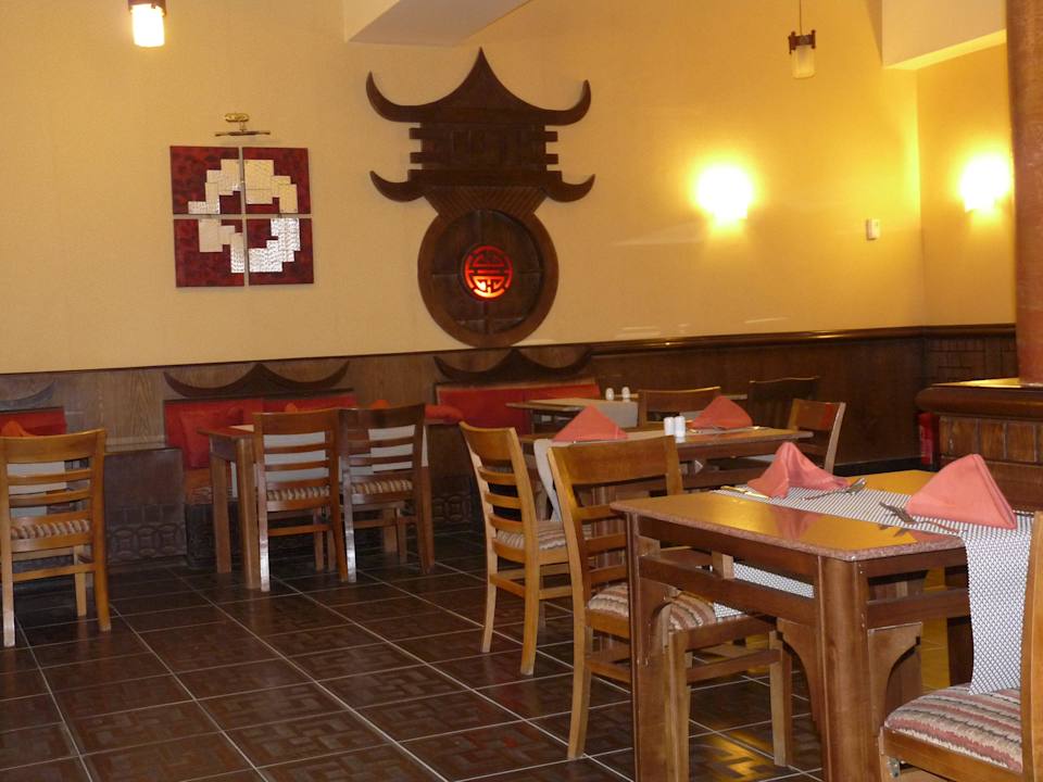 Азиатский ресторан Pickalbatros Alf Leila Wa Leila Resort - Neverland Hurghada