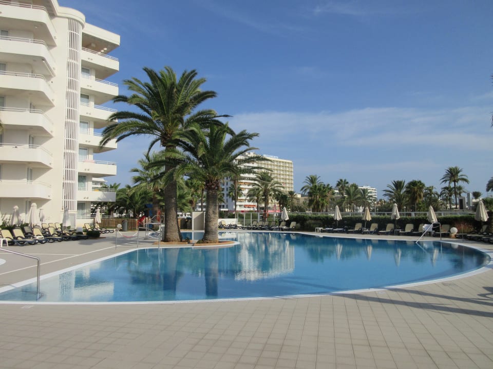 Außenansicht Hipotels Mercedes