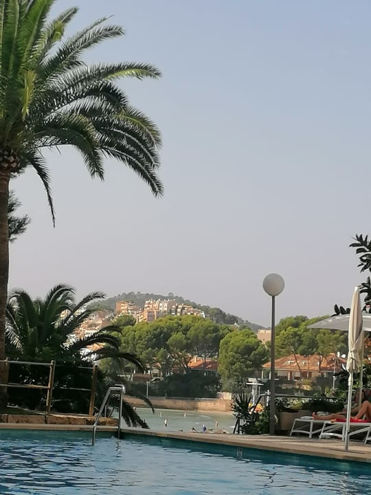 Pool Hotel Vibra Beverly Playa