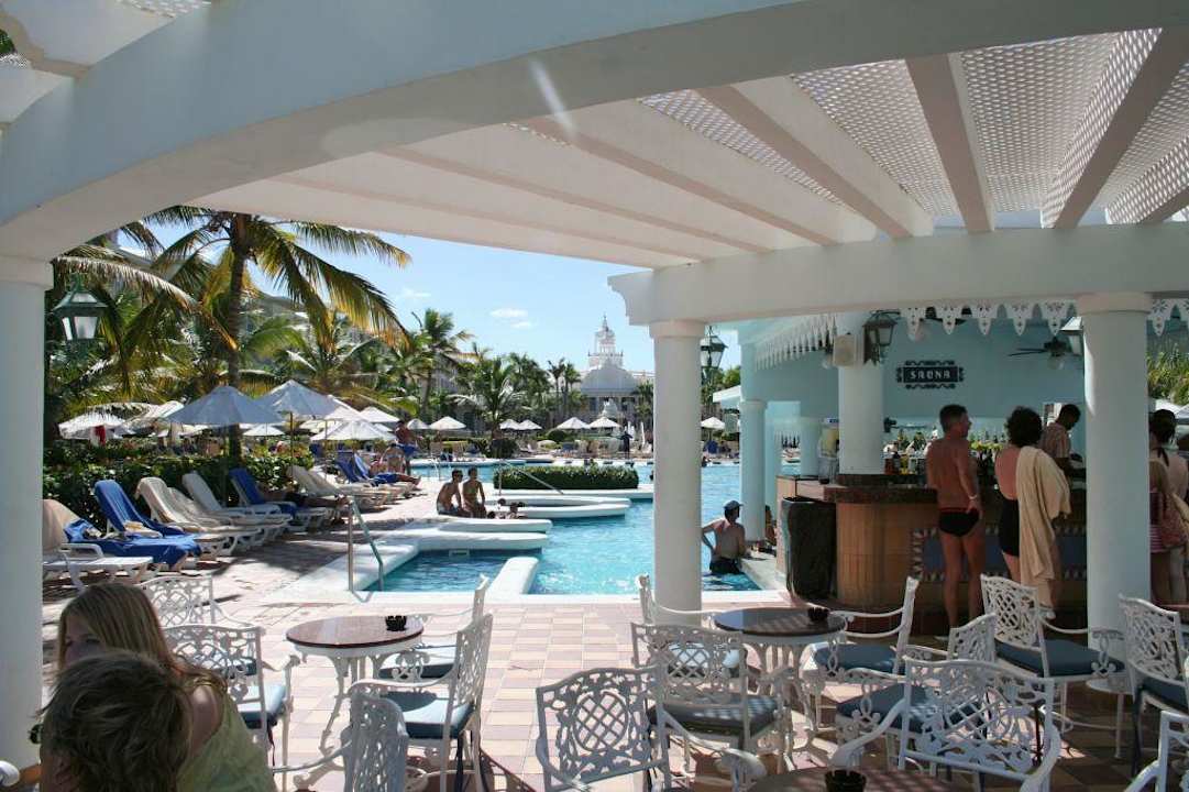 Poolbar Hotel Riu Palace Punta Cana