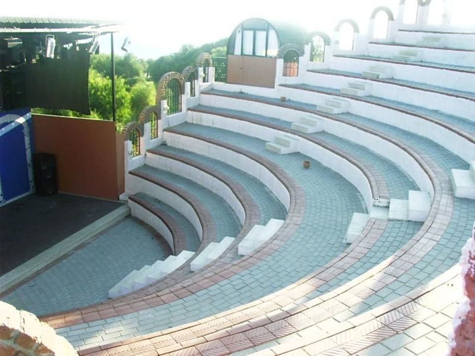 Amphietheater Hotel Süral