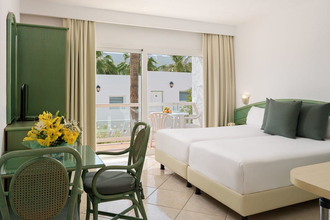 Zimmer Aparthotel Esquinzo Y Monte Del Mar