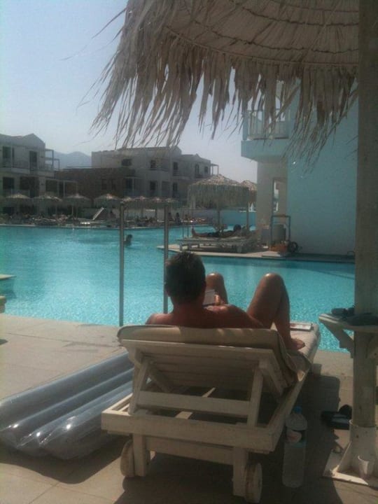 Direkt vor unserem Zimmer Diamond Deluxe Hotel & SPA