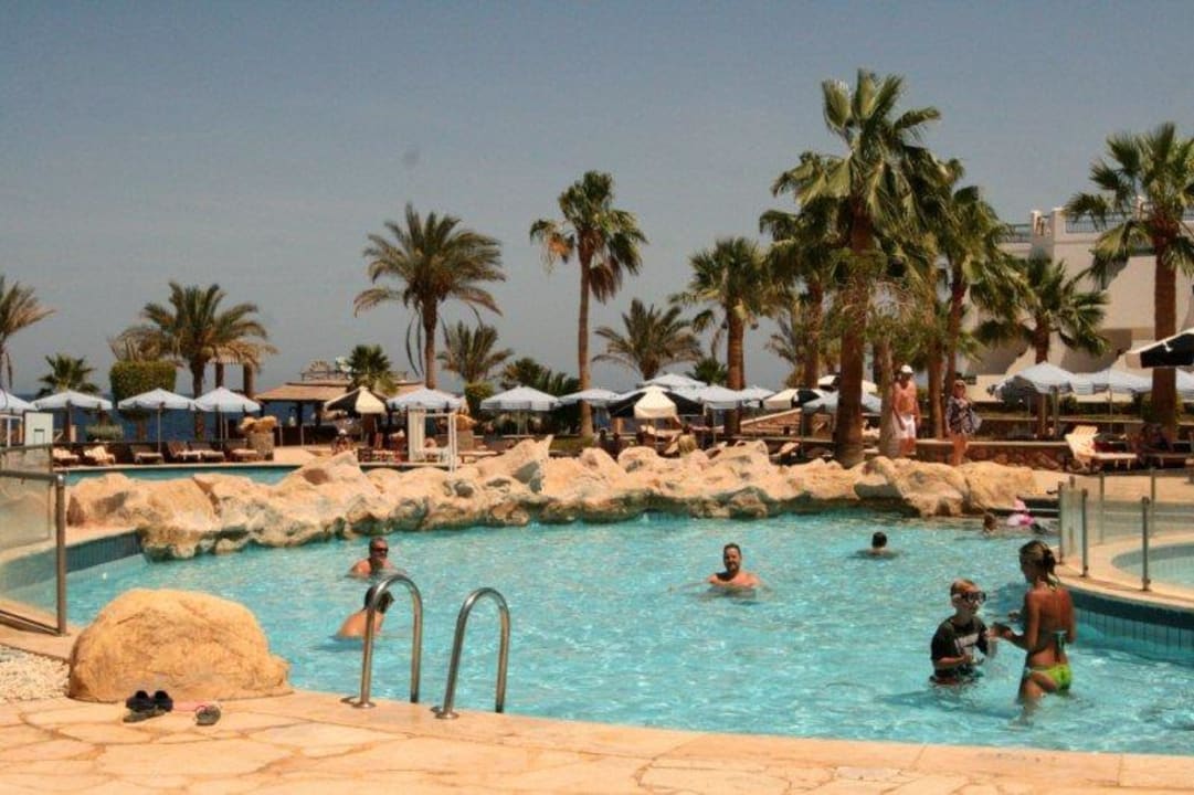Basen Safir Sharm Waterfalls Resort