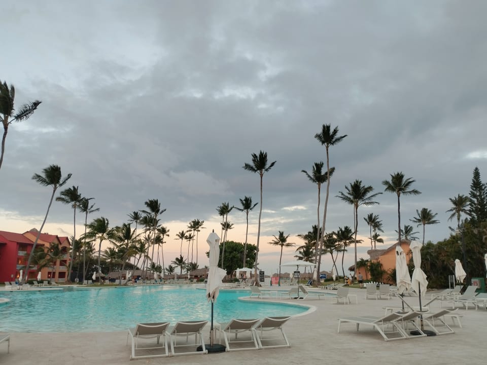 Pool Punta Cana Princess All Suites Resort & Spa